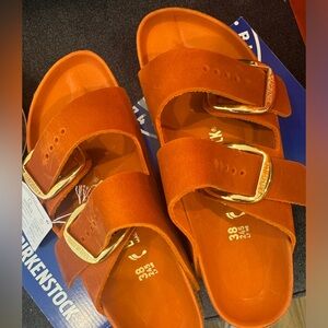 NEW BIRKENSTOCK Arizona Big Buckle - Burnt Orange